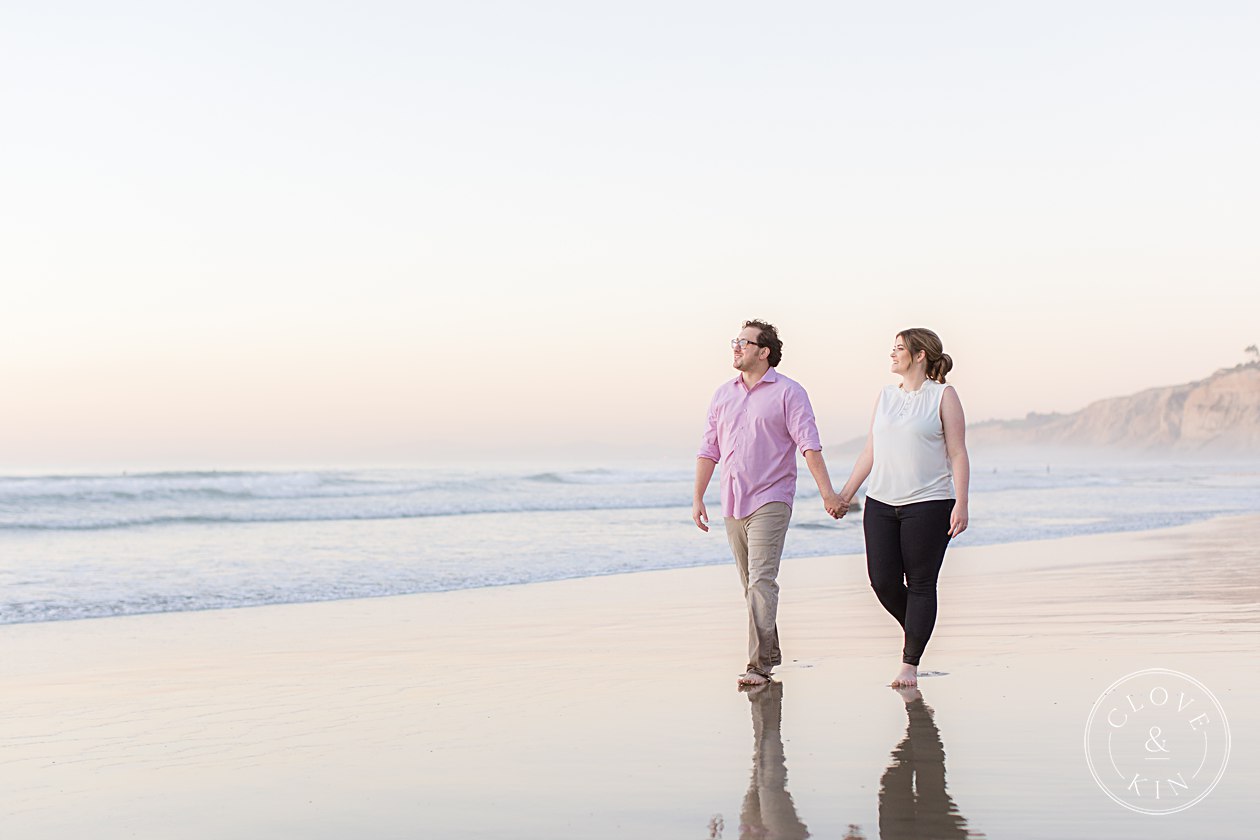 Scripps Seaside Forum Engagement, la jolla engagement, scripps pier, scripps pier portrait session, golden hour portraits, golden hour engagement session, natural light engagement photographers, beach engagement session