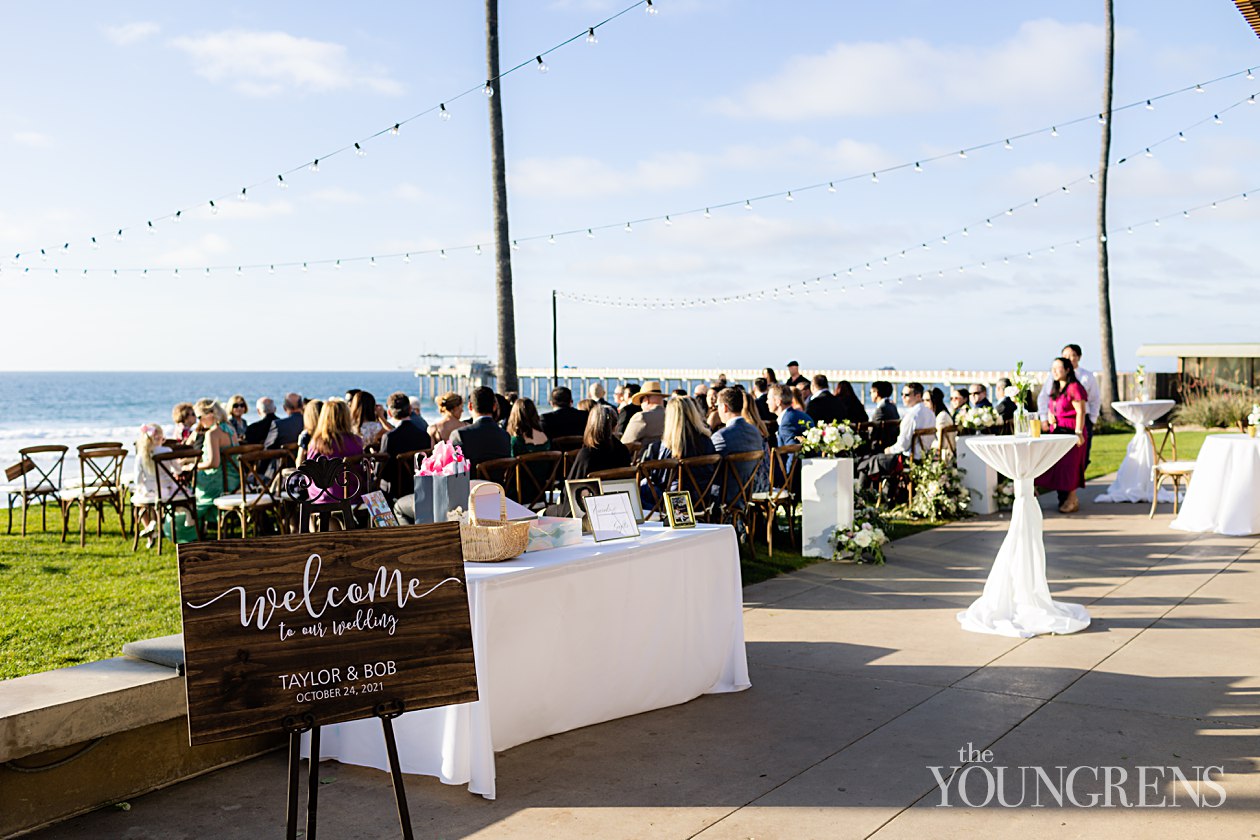 Scripps Seaside Forum Wedding, la jolla wedding, seaside wedding, san diego wedding, scripps pier wedding, luxury wedding, natural light wedding photgraphers