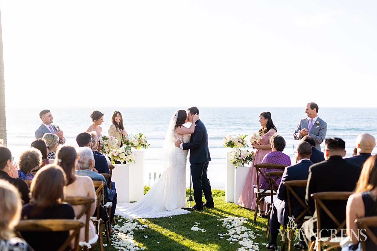 Scripps Seaside Forum Wedding, la jolla wedding, seaside wedding, san diego wedding, scripps pier wedding, luxury wedding, natural light wedding photgraphers