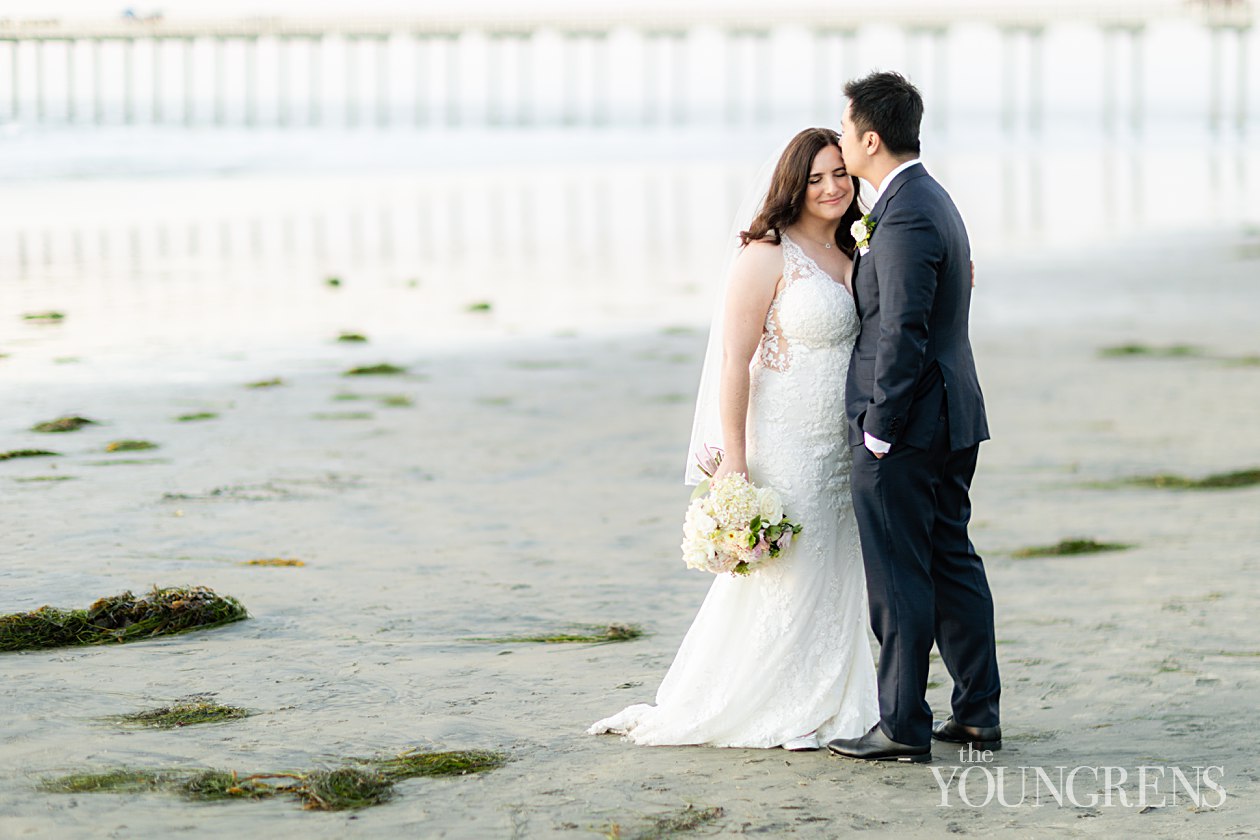 Scripps Seaside Forum Wedding, la jolla wedding, seaside wedding, san diego wedding, scripps pier wedding, luxury wedding, natural light wedding photgraphers