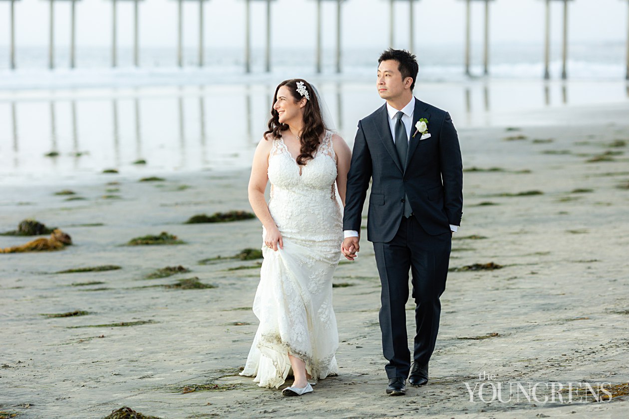 Yes, the wedding is on the beach, but no flip-flops - The San Diego  Union-Tribune