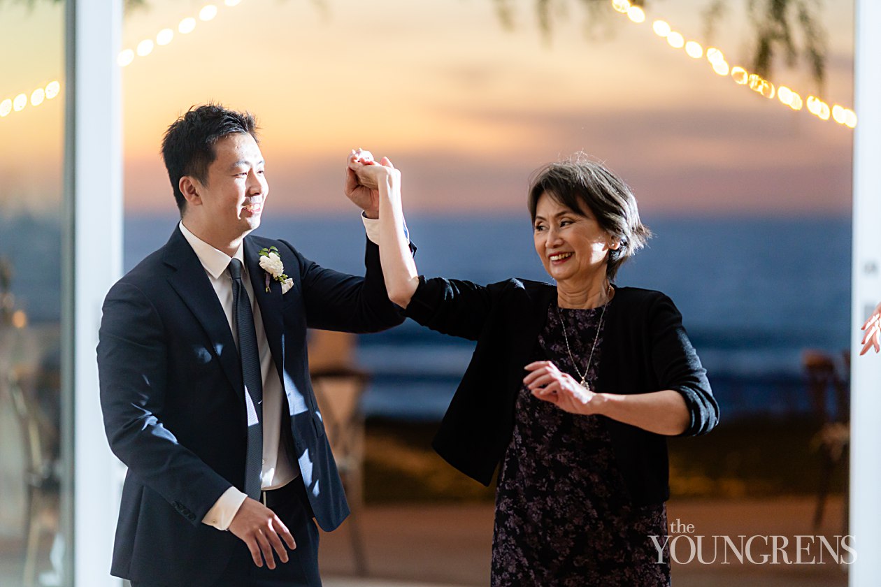 Scripps Seaside Forum Wedding, la jolla wedding, seaside wedding, san diego wedding, scripps pier wedding, luxury wedding, natural light wedding photgraphers