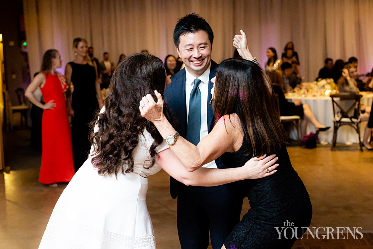 Scripps Seaside Forum Wedding, la jolla wedding, seaside wedding, san diego wedding, scripps pier wedding, luxury wedding, natural light wedding photgraphers