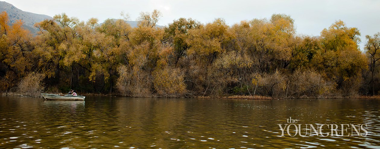 Jason and Elizabeth Engagement,Corona Lake engagement session, rowboat engagement, lake engagement, corona engagement session, fall engagement session