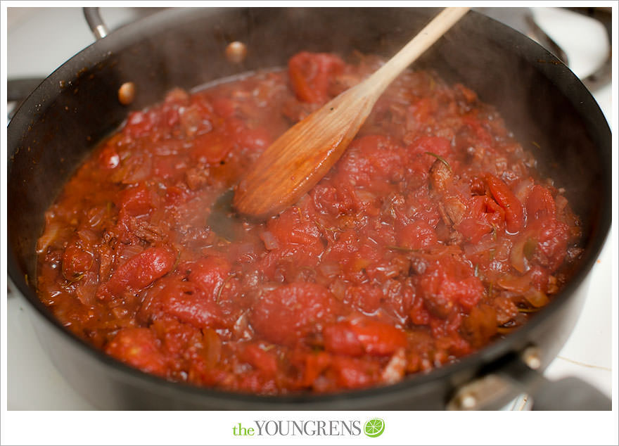 recipe for marinara sauce, marinara sauce recipe, tomato sauce recipe, sausage tomato sauce recipe, spaghetti recipe, pasta sauce recipe, spicy spaghetti sauce