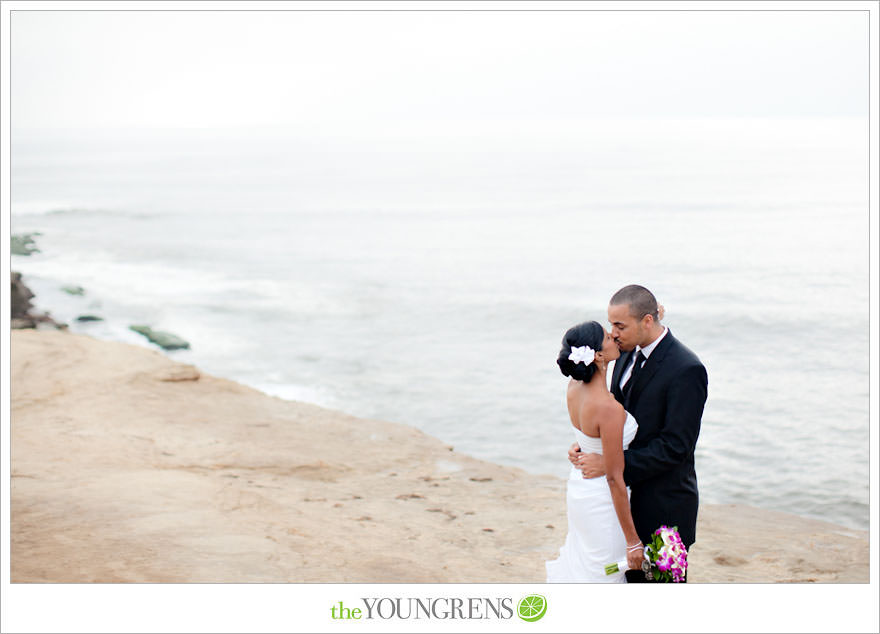 La Jolla wedding ceremony, Wedding Bowl ceremony, La Jolla Wedding, Grand Colonial wedding, beach ceremony, San Diego beach wedding, La Jolla Cove wedding, small beach ceremony