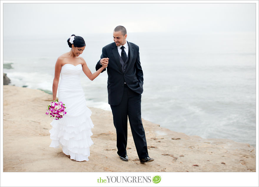 La Jolla wedding ceremony, Wedding Bowl ceremony, La Jolla Wedding, Grand Colonial wedding, beach ceremony, San Diego beach wedding, La Jolla Cove wedding, small beach ceremony