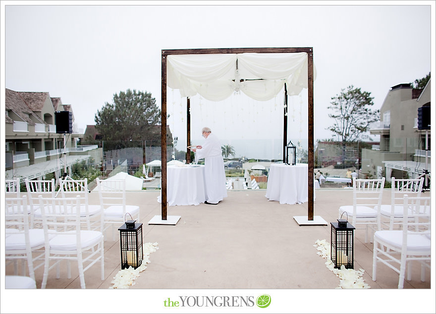 L'Auberge Del Mar wedding, Jewish wedding ceremony, Catholic wedding ceremony, multi-religious ceremony, seaside wedding, beach wedding, destination wedding in San Diego, purple wedding, black wedding