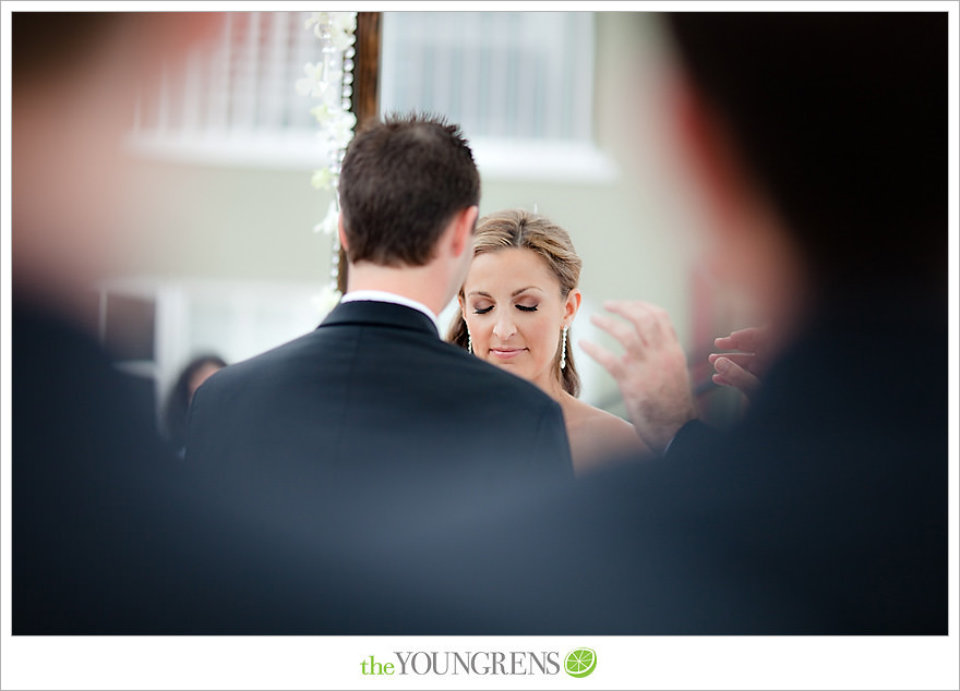 L'Auberge Del Mar wedding, Jewish wedding ceremony, Catholic wedding ceremony, multi-religious ceremony, seaside wedding, beach wedding, destination wedding in San Diego, purple wedding, black wedding