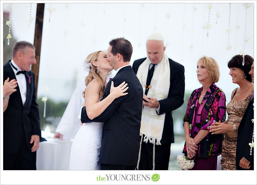 L'Auberge Del Mar wedding, Jewish wedding ceremony, Catholic wedding ceremony, multi-religious ceremony, seaside wedding, beach wedding, destination wedding in San Diego, purple wedding, black wedding