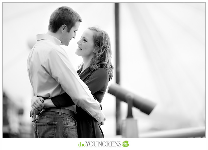 Seattle engagement, athletic, outdoors, urban, city, rain, clouds, Pike Place, water, boats, 