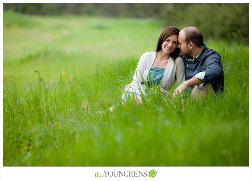 San Diego portrait session, headshots for wedding photographers, Rancho Santa Fe portrait session, photoshoot in a meadow, green portrait session, Banana Republic portrait session