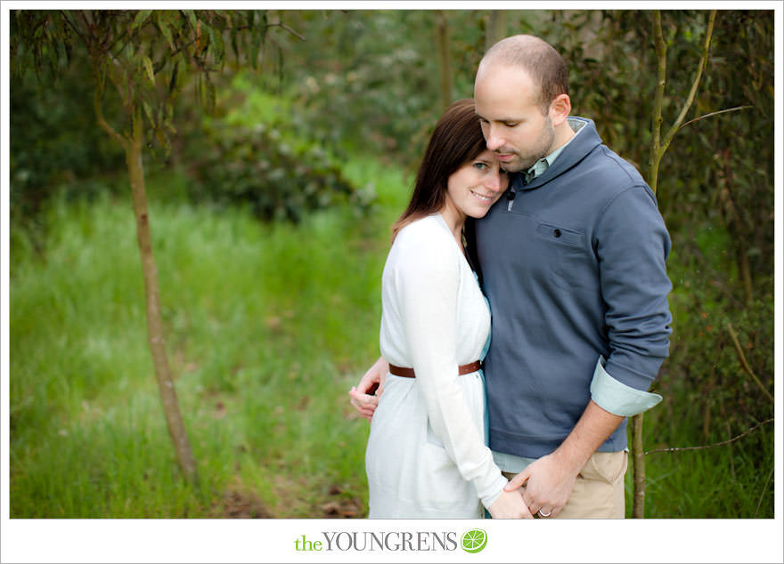 San Diego portrait session, headshots for wedding photographers, Rancho Santa Fe portrait session, photoshoot in a meadow, green portrait session, Banana Republic portrait session