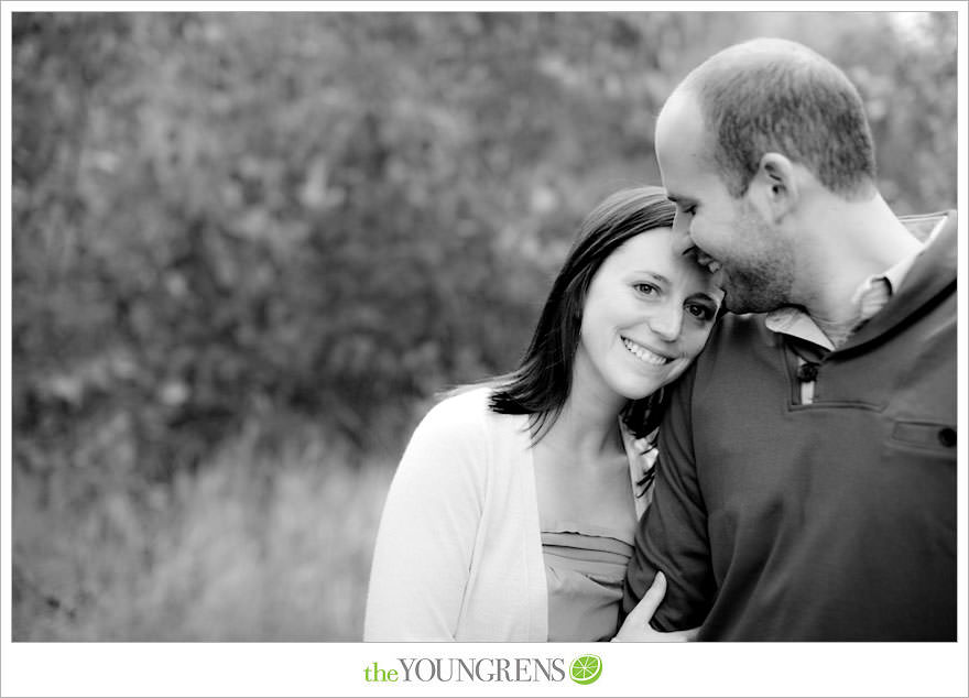 San Diego portrait session, headshots for wedding photographers, Rancho Santa Fe portrait session, photoshoot in a meadow, green portrait session, Banana Republic portrait session