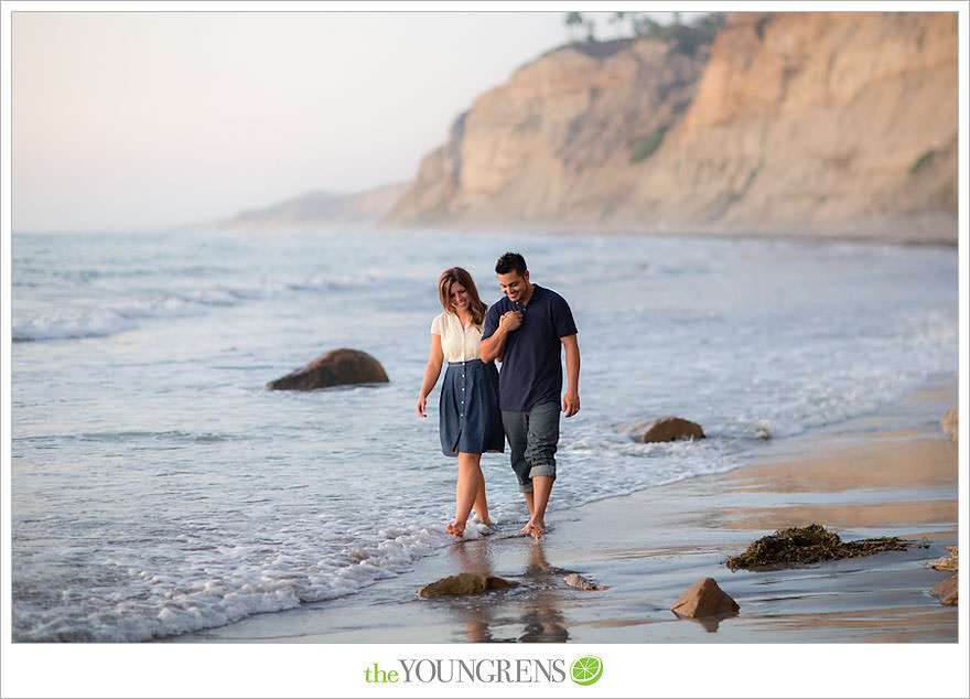 Salk Institute portrait photography, San Diego portrait photography, San Diego beach photography, beach picnic photography, Torrey Pines portrait photography, one year anniversary portraits, the Youngrens portrait photography, the Youngrens portraits