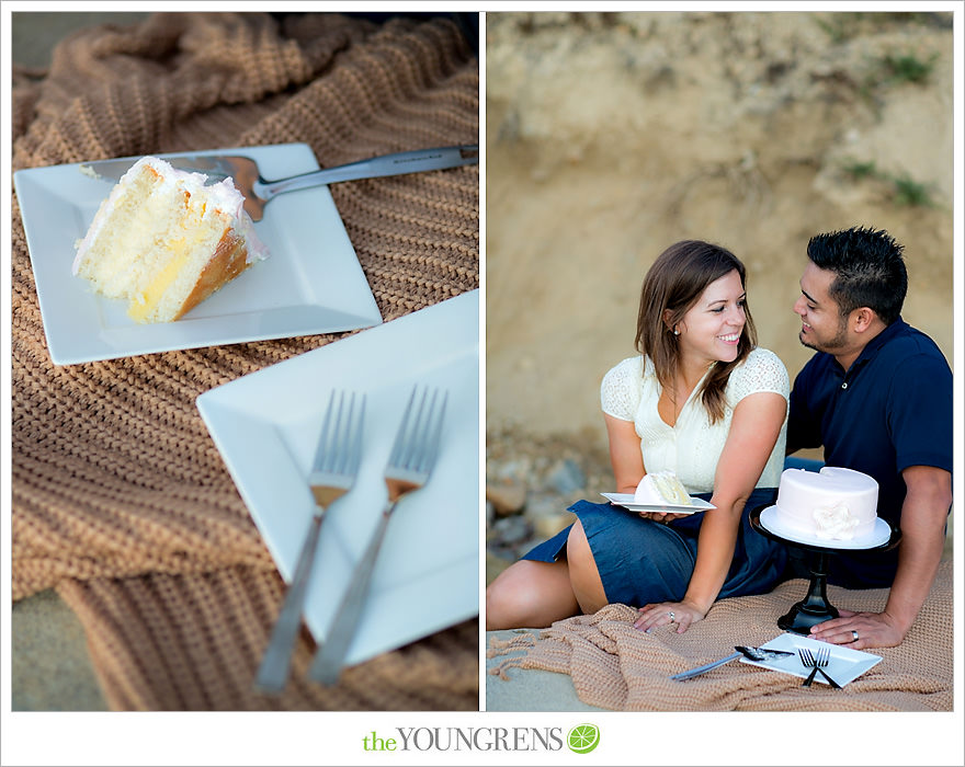 Salk Institute portrait photography, San Diego portrait photography, San Diego beach photography, beach picnic photography, Torrey Pines portrait photography, one year anniversary portraits, the Youngrens portrait photography, the Youngrens portraits