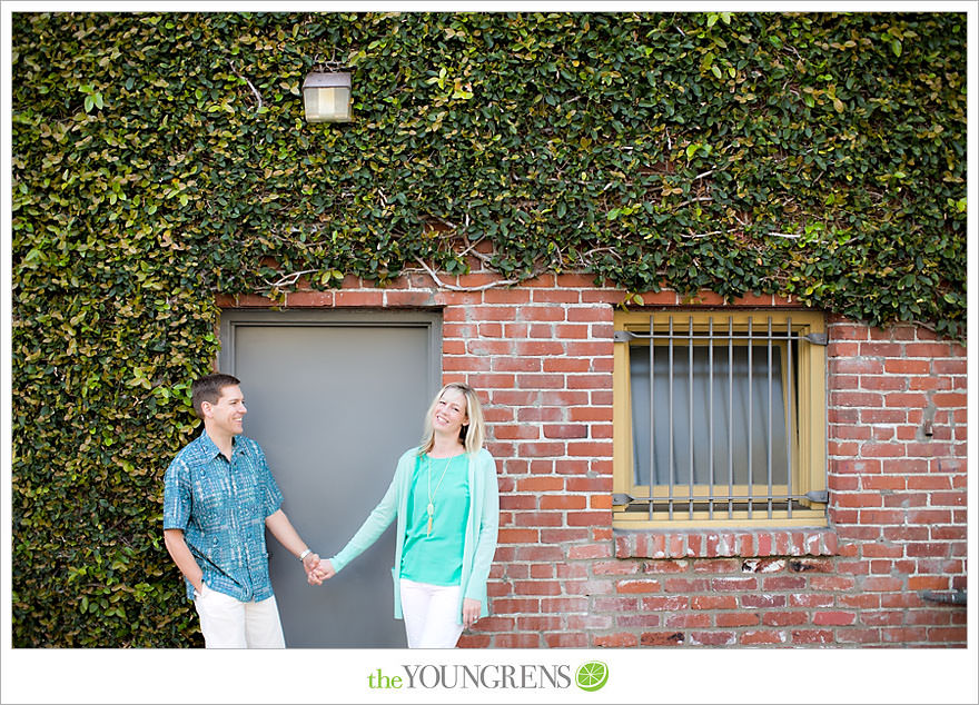 Laguna Beach engagement, Laguna Hills engagement, Newport Coast engagement, turquoise engagement, meadow engagement, grass field engagement, picnic engagement session, Highway 133 engagement, Highway 73 engagement session