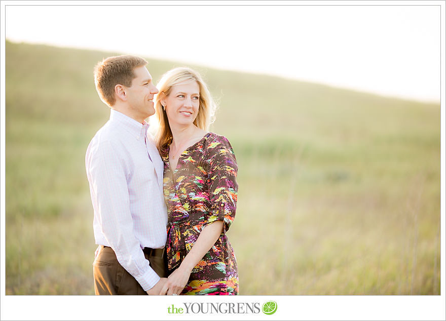 Laguna Beach engagement, Laguna Hills engagement, Newport Coast engagement, turquoise engagement, meadow engagement, grass field engagement, picnic engagement session, Highway 133 engagement, Highway 73 engagement session