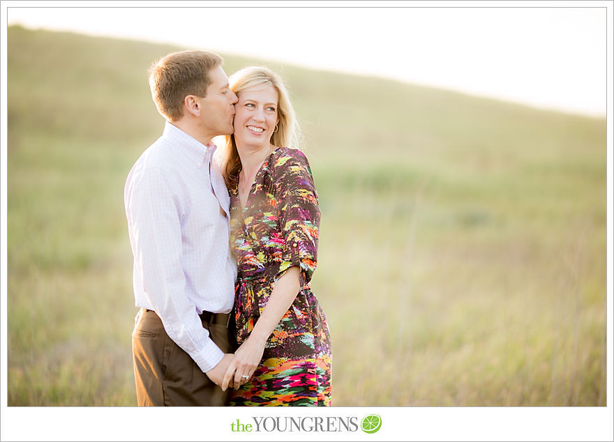 Laguna Beach engagement, Laguna Hills engagement, Newport Coast engagement, turquoise engagement, meadow engagement, grass field engagement, picnic engagement session, Highway 133 engagement, Highway 73 engagement session