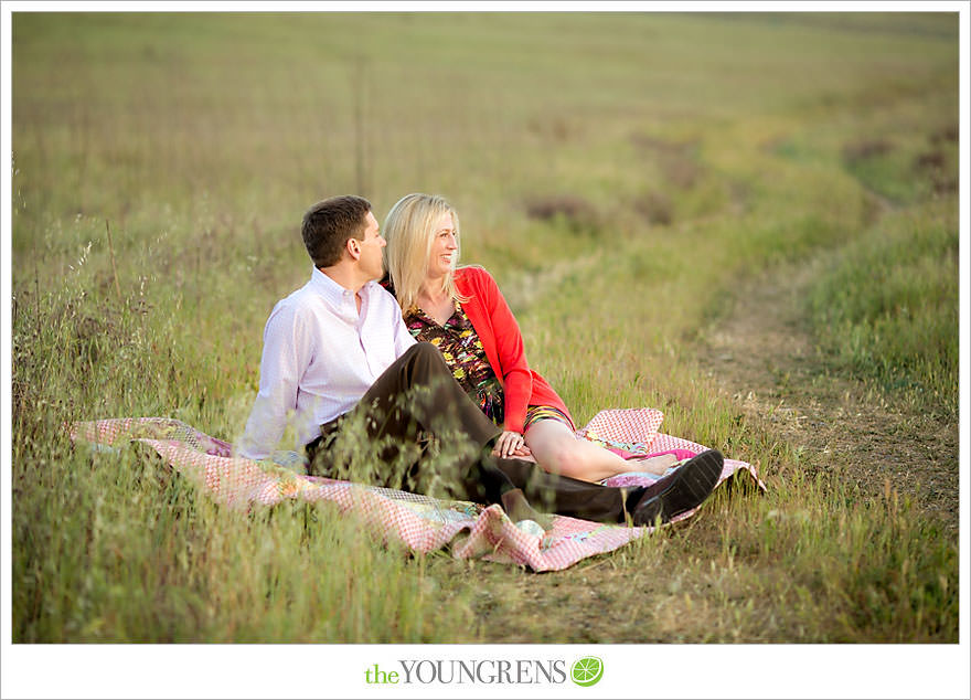 Laguna Beach engagement, Laguna Hills engagement, Newport Coast engagement, turquoise engagement, meadow engagement, grass field engagement, picnic engagement session, Highway 133 engagement, Highway 73 engagement session