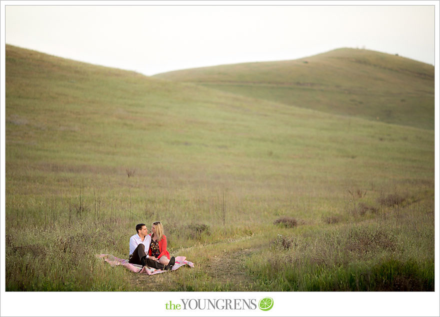 Laguna Beach engagement, Laguna Hills engagement, Newport Coast engagement, turquoise engagement, meadow engagement, grass field engagement, picnic engagement session, Highway 133 engagement, Highway 73 engagement session