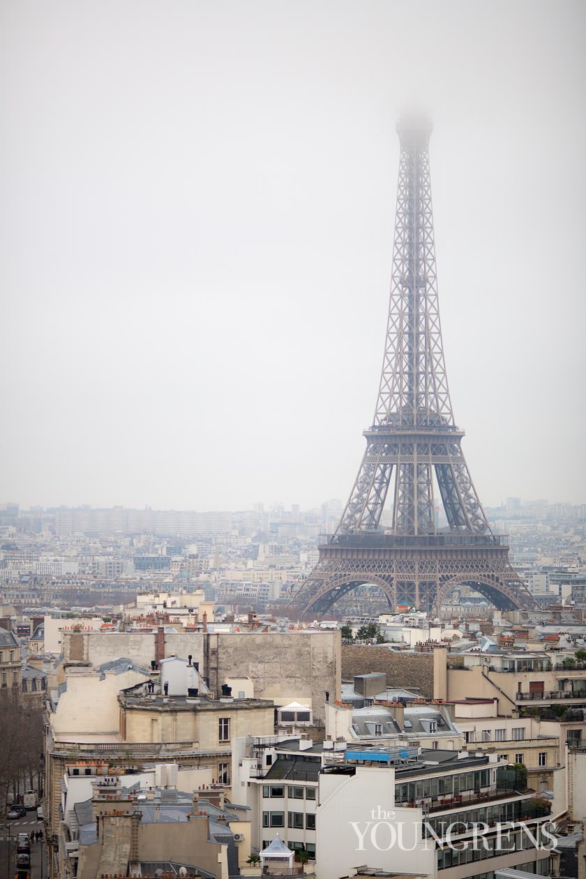 Paris images, city images, Paris urban images, Paris at Christmas, Paris photography, Louvre images, Paris night photography, Notre Dame images, view from the Arc de Triomphe, view of the Champs de Elysee, Eiffel Tower images, Eiffel Tower from the Arc de Triomphe