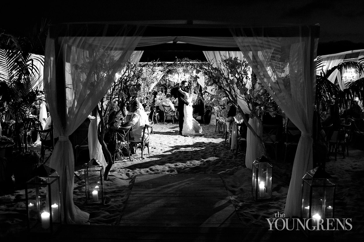 Hotel Del Coronado Wedding. Part Two, Photography by The Youngrens hotel del Coronado wedding, beach wedding, beach ceremony, coronado wedding, Emily smiley wedding, platinum pro wedding, San Diego wedding, luxurious beach ceremony, elegant beach wedding, orchid florals, ocean wedding, outdoor reception