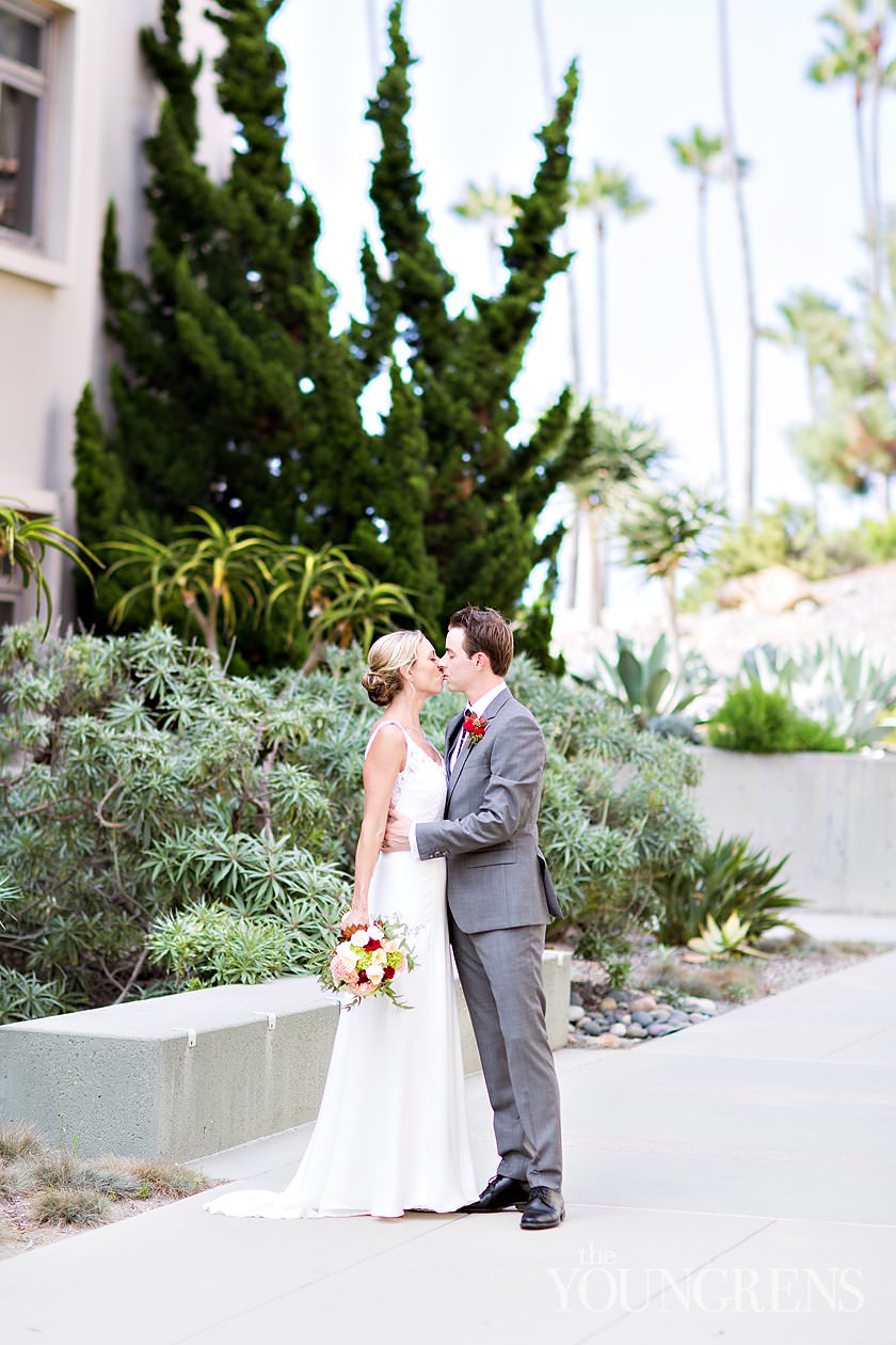 Scripps Seaside Forum Wedding, Photography by The Youngrens scripps seaside forum wedding, susanne duffy wedding, crown weddings, luxury seaside wedding, la jolla wedding, scripps pier wedding, scripps beach wedding, beach wedding in san diego