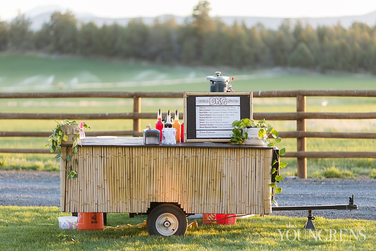 Bend Private Estate Wedding, private estate elopement, covid wedding, intimate wedding in bend, bend oregon wedding, bend wedding photographer, oregon wedding photographer, bend photographer, mountain wedding, married photography team