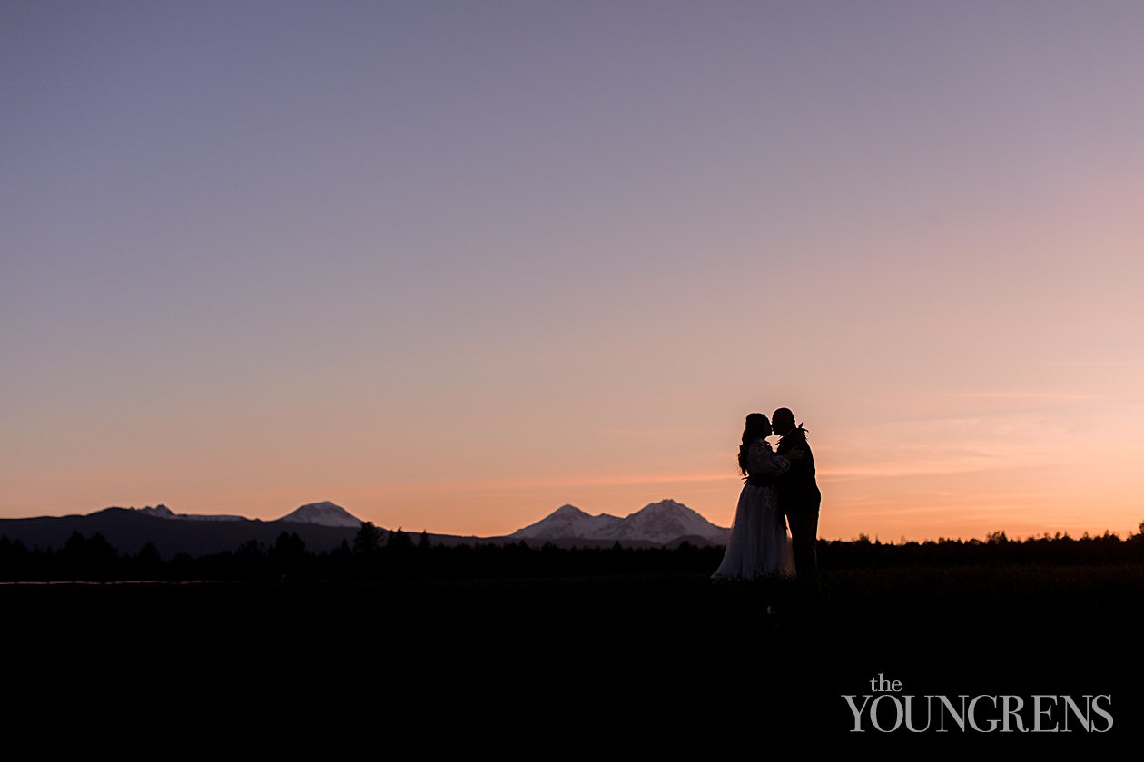 Bend Private Estate Wedding, private estate elopement, covid wedding, intimate wedding in bend, bend oregon wedding, bend wedding photographer, oregon wedding photographer, bend photographer, mountain wedding, married photography team