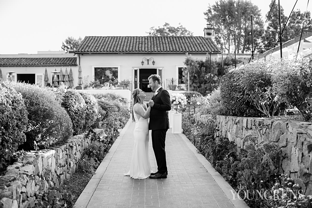 The Inn at Rancho Santa Fe Wedding, Rancho santa fe wedding, luxury rancho santa fe wedding, inn at rsf wedding, organic elements florals, first comes love wedding, married wedding photography team, natural light wedding photography