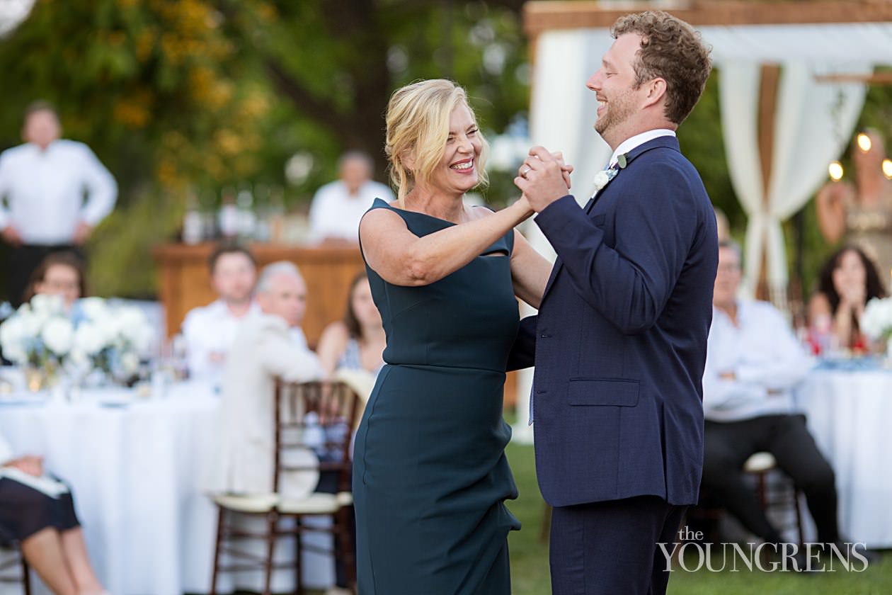 The Inn at Rancho Santa Fe Wedding, Rancho santa fe wedding, luxury rancho santa fe wedding, inn at rsf wedding, organic elements florals, first comes love wedding, married wedding photography team, natural light wedding photography