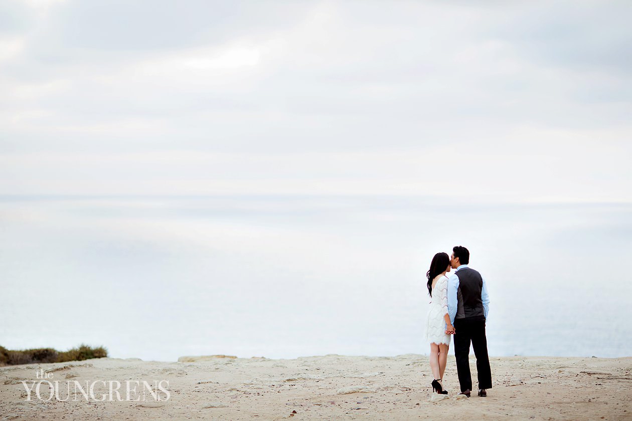 Torrey Pines Engagement, Photography by The Youngrens UCSD engagement, cliffs engagement, seaside engagement, glider port engagement, torrey pines engagement, la jolla engagement