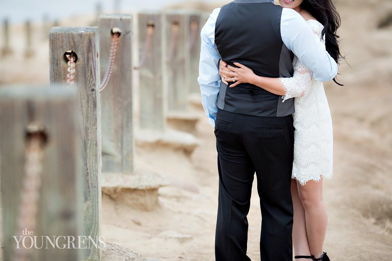 Torrey Pines Engagement, Photography by The Youngrens UCSD engagement, cliffs engagement, seaside engagement, glider port engagement, torrey pines engagement, la jolla engagement