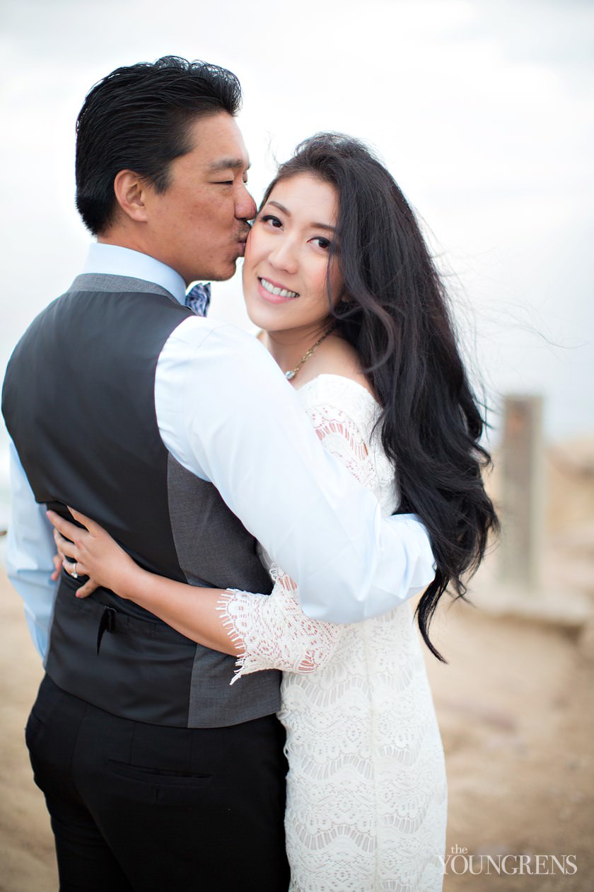 Torrey Pines Engagement, Photography by The Youngrens UCSD engagement, cliffs engagement, seaside engagement, glider port engagement, torrey pines engagement, la jolla engagement