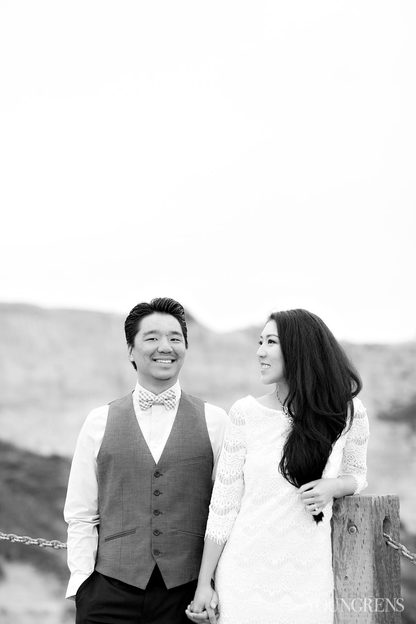 Torrey Pines Engagement, Photography by The Youngrens UCSD engagement, cliffs engagement, seaside engagement, glider port engagement, torrey pines engagement, la jolla engagement