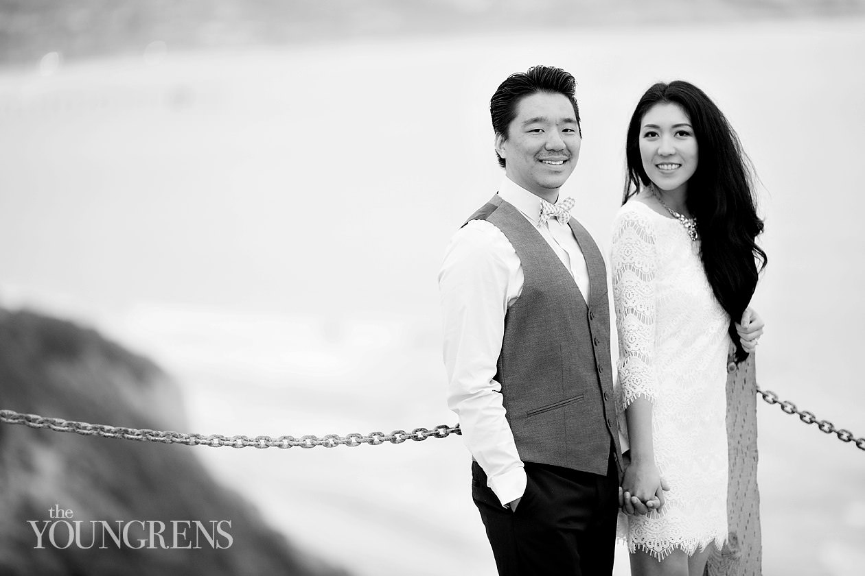 Torrey Pines Engagement, Photography by The Youngrens UCSD engagement, cliffs engagement, seaside engagement, glider port engagement, torrey pines engagement, la jolla engagement