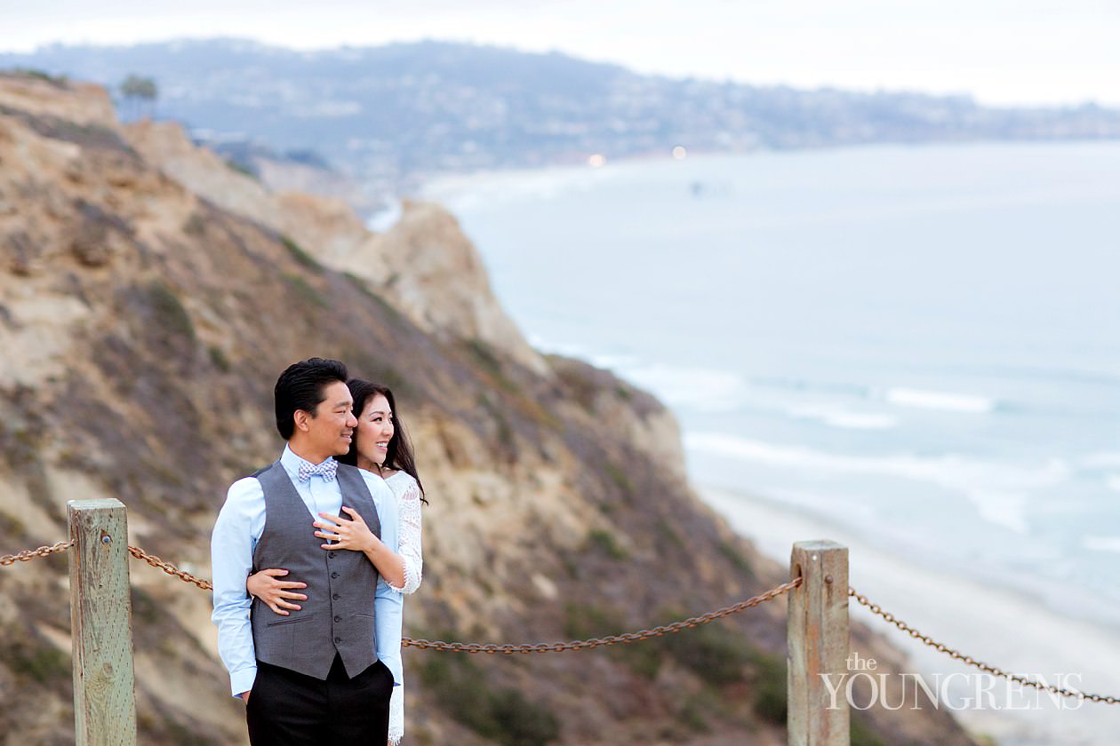 Torrey Pines Engagement, Photography by The Youngrens UCSD engagement, cliffs engagement, seaside engagement, glider port engagement, torrey pines engagement, la jolla engagement