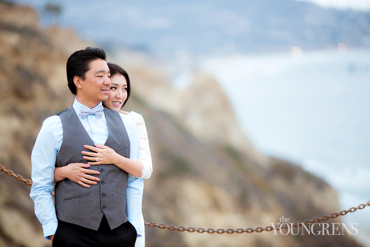 Torrey Pines Engagement, Photography by The Youngrens UCSD engagement, cliffs engagement, seaside engagement, glider port engagement, torrey pines engagement, la jolla engagement