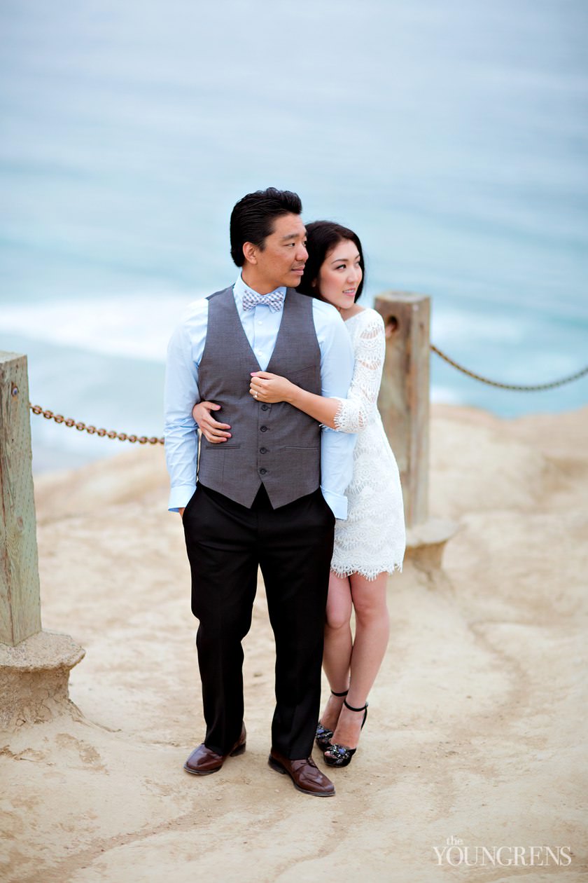 Torrey Pines Engagement, Photography by The Youngrens UCSD engagement, cliffs engagement, seaside engagement, glider port engagement, torrey pines engagement, la jolla engagement