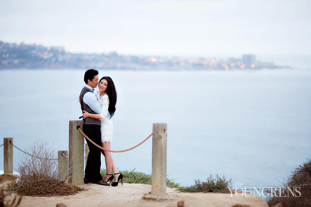 Torrey Pines Engagement, Photography by The Youngrens UCSD engagement, cliffs engagement, seaside engagement, glider port engagement, torrey pines engagement, la jolla engagement