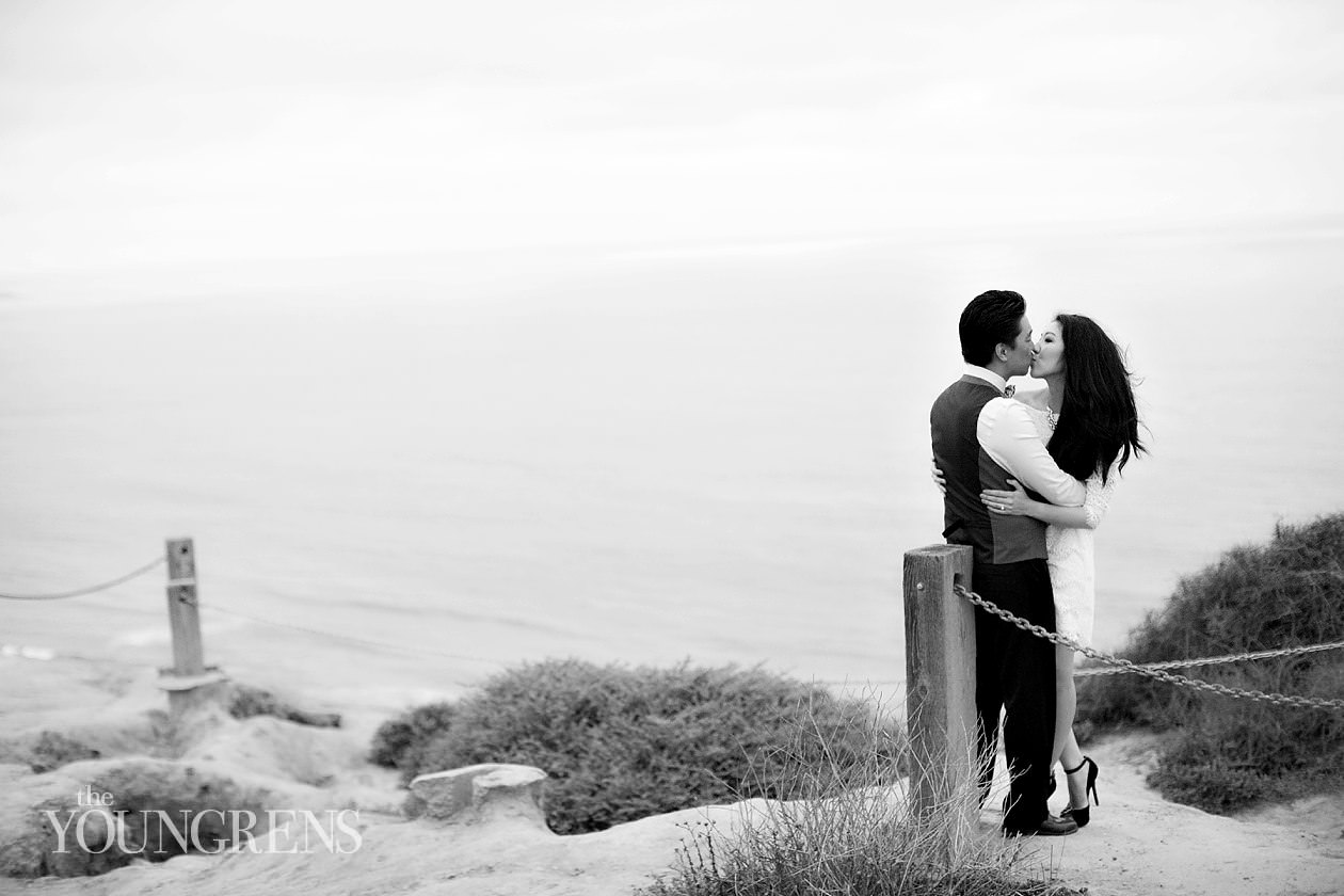 Torrey Pines Engagement, Photography by The Youngrens UCSD engagement, cliffs engagement, seaside engagement, glider port engagement, torrey pines engagement, la jolla engagement